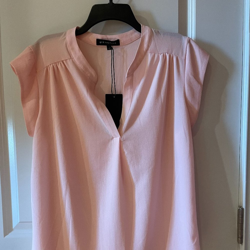 Gibsonlook Notch Neck Cap Sleeve Top Blush -  L